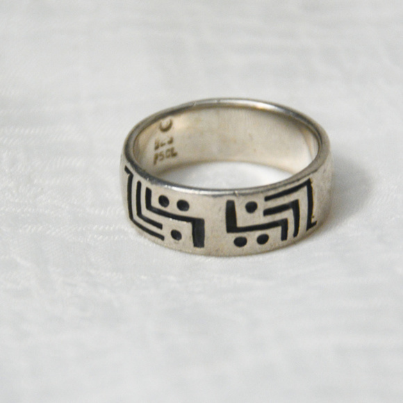 Vintage Sterling Silver .925 Ring - Picture 2 of 4